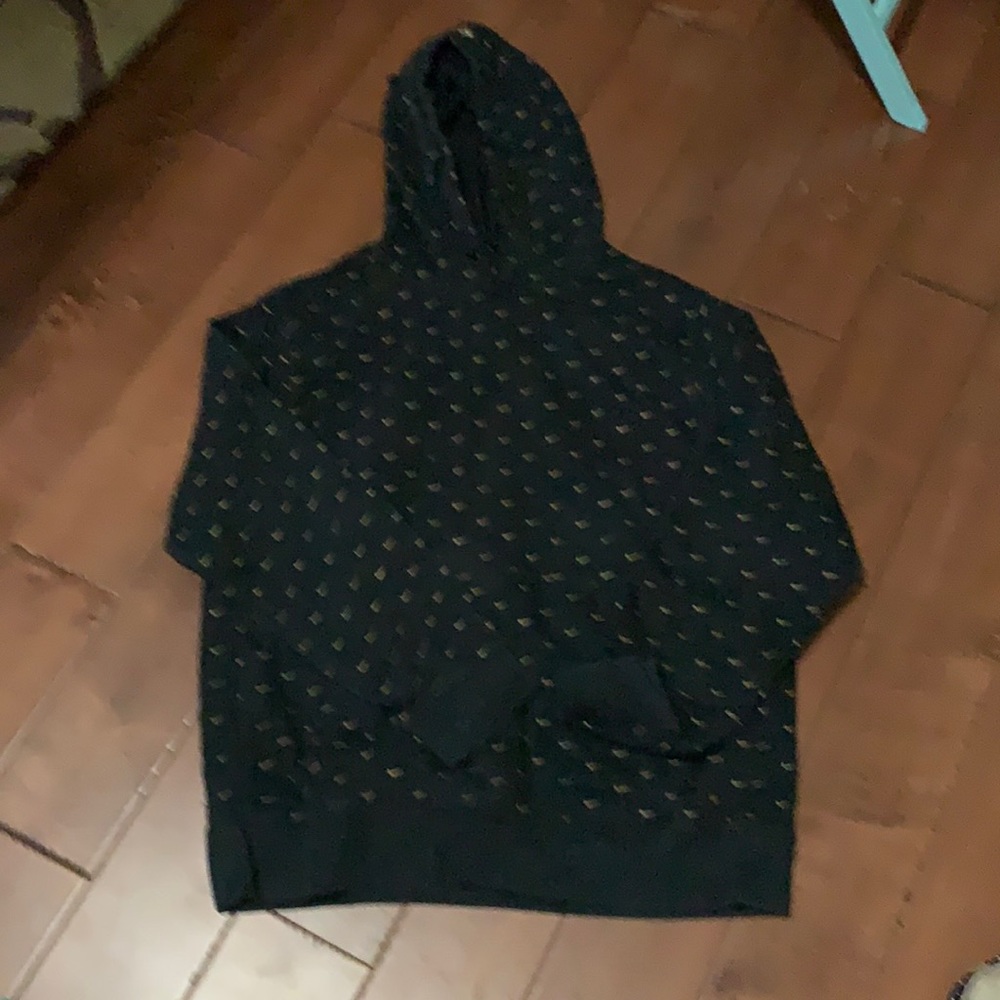 Black and gold Nike sweatshirt